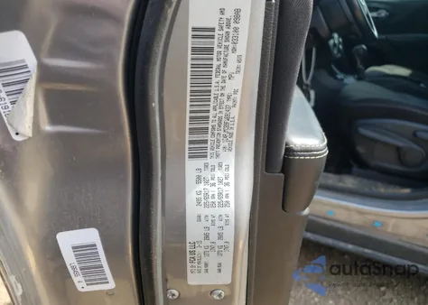 2015 Jeep Cherokee Latitude z USA, uszkodzony, nr VIN 1C4PJMCB9FW691437